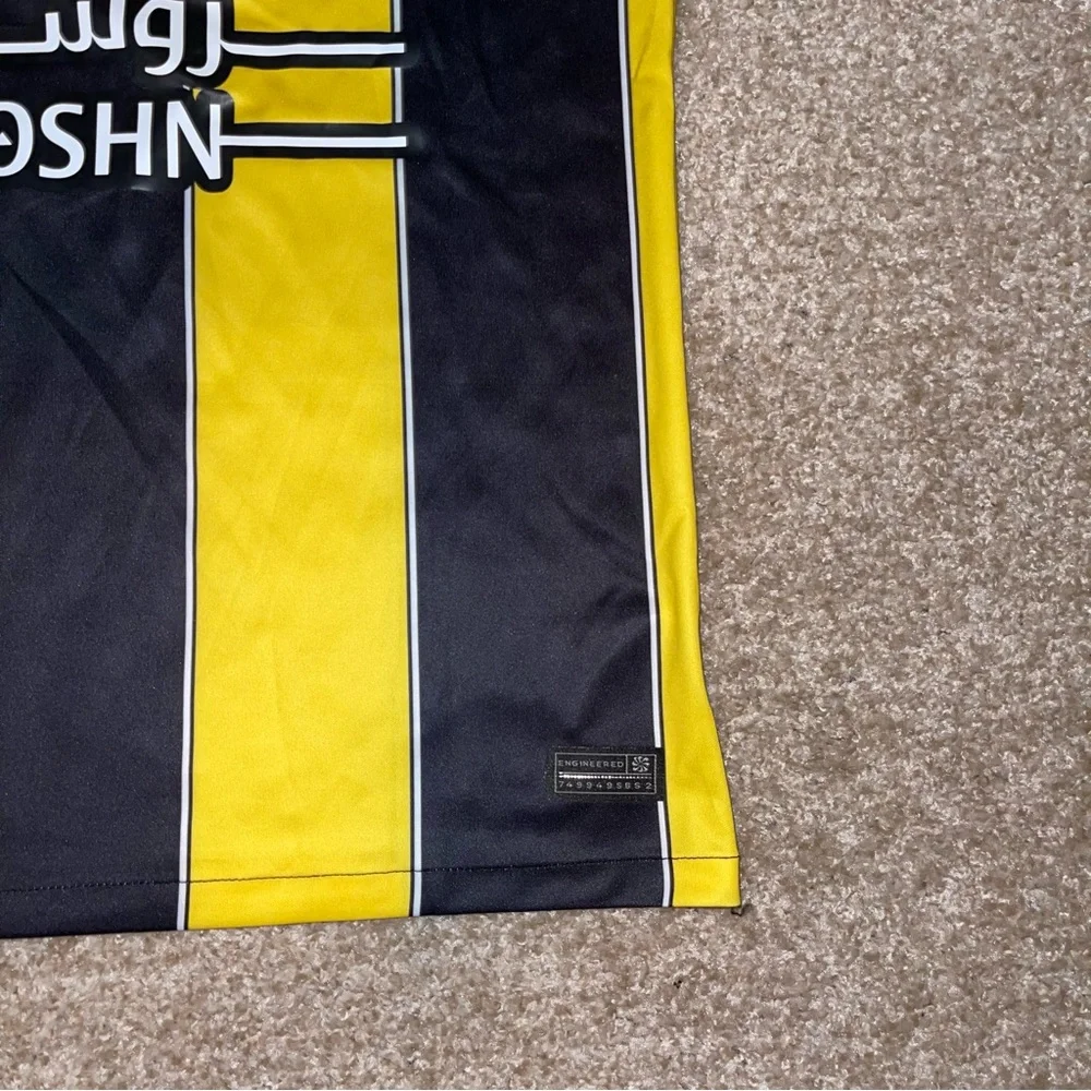 Nike Al Ittihad Benzema 2023/2024 Men’s Home Soccer Jersey🆕 - Picture 6 of 7